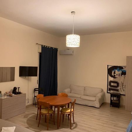 Готель Keira House Napoli Екстер'єр фото