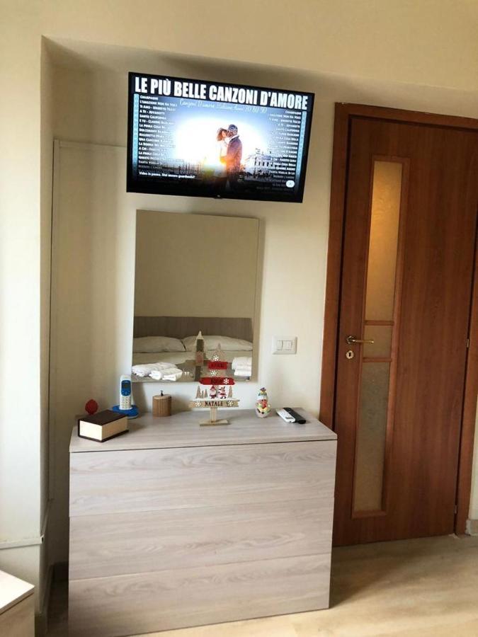 Готель Keira House Napoli Екстер'єр фото