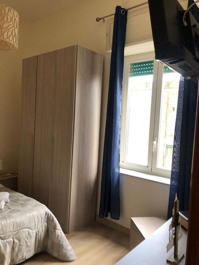 Готель Keira House Napoli Екстер'єр фото