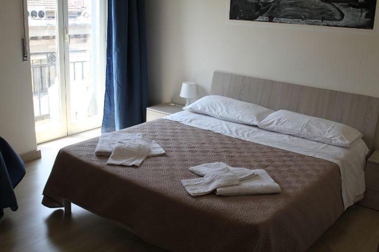 Готель Keira House Napoli Екстер'єр фото