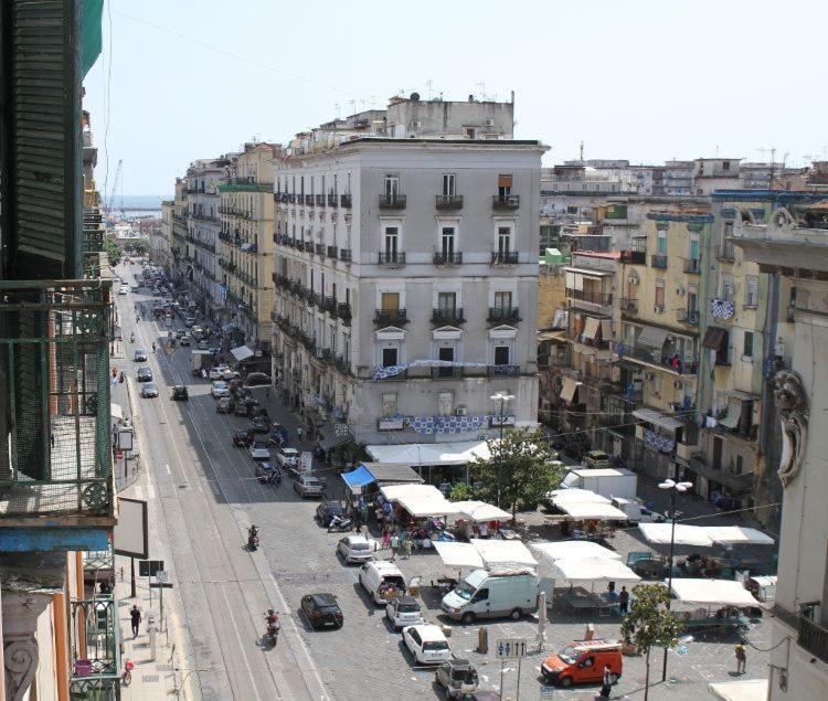 Готель Keira House Napoli Екстер'єр фото